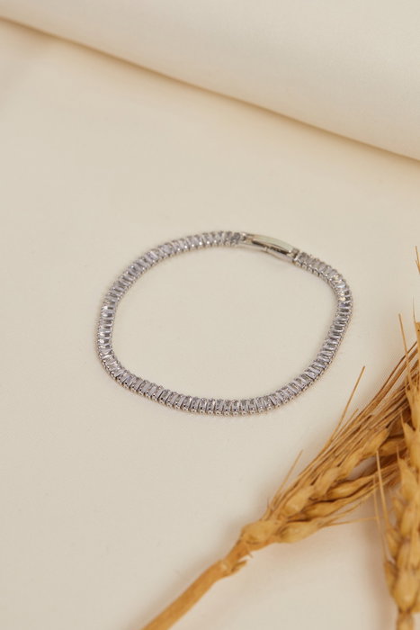 Heliophilia Silver Pulsera de Metal Plateado con Piedra Baguette Heliophilia Silver Pulsera de Metal Plateado con Piedra Baguette